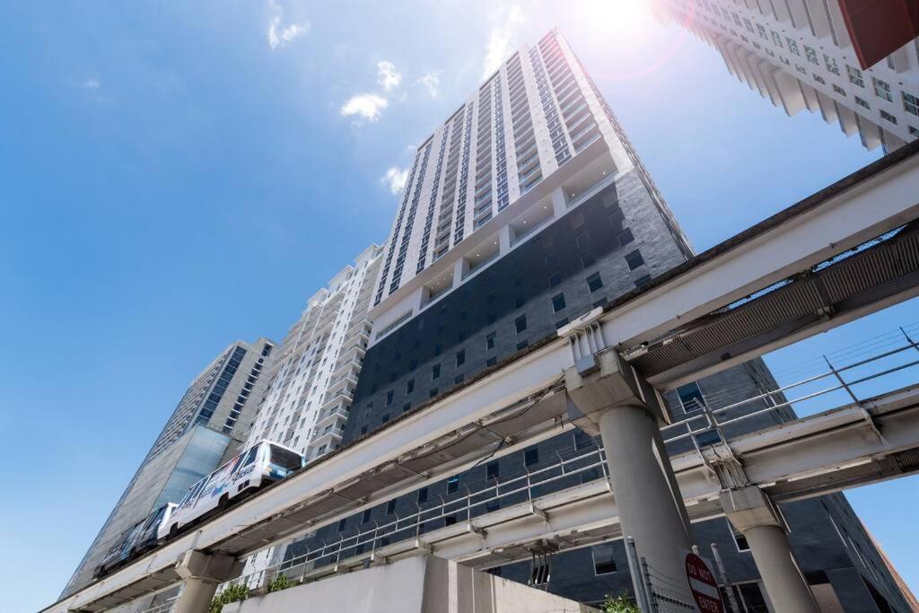 Amazing 2 Bedroom 30Th Floor Downtown Free Parking 마이애미 외부 사진