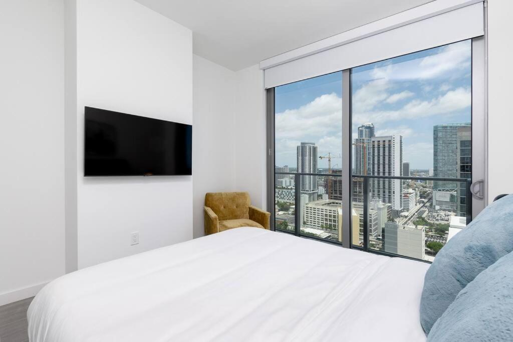 Amazing 2 Bedroom 30Th Floor Downtown Free Parking 마이애미 외부 사진